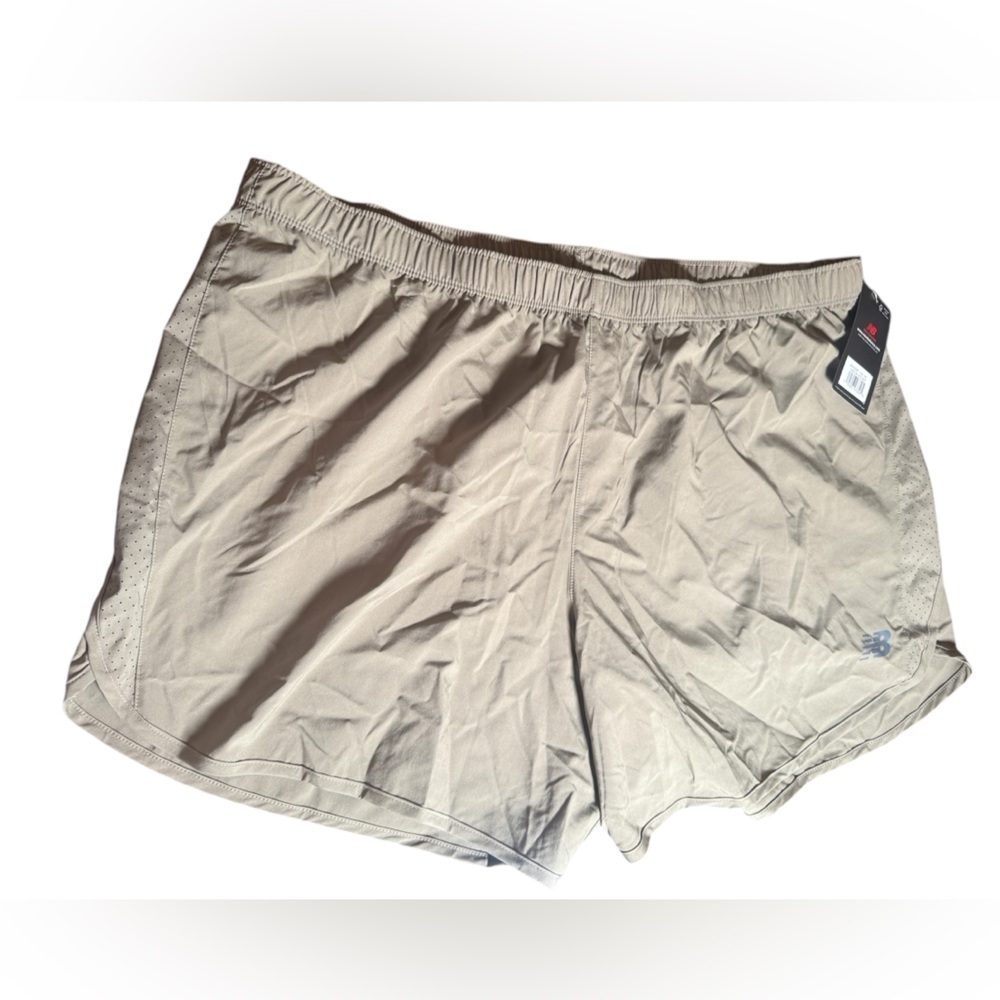 New Balance Olive green core 5 inch women’s woven‎ activewear shorts XXL NWT